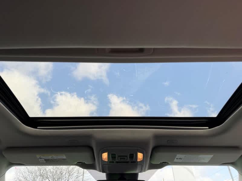 2023 Toyota Highlander Hybrid Limited AWD