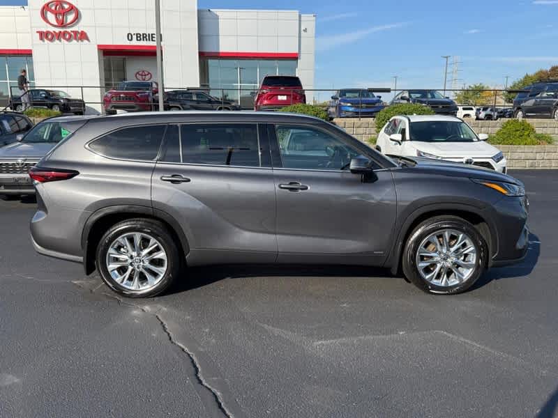 2024 Toyota Highlander Hybrid Limited AWD