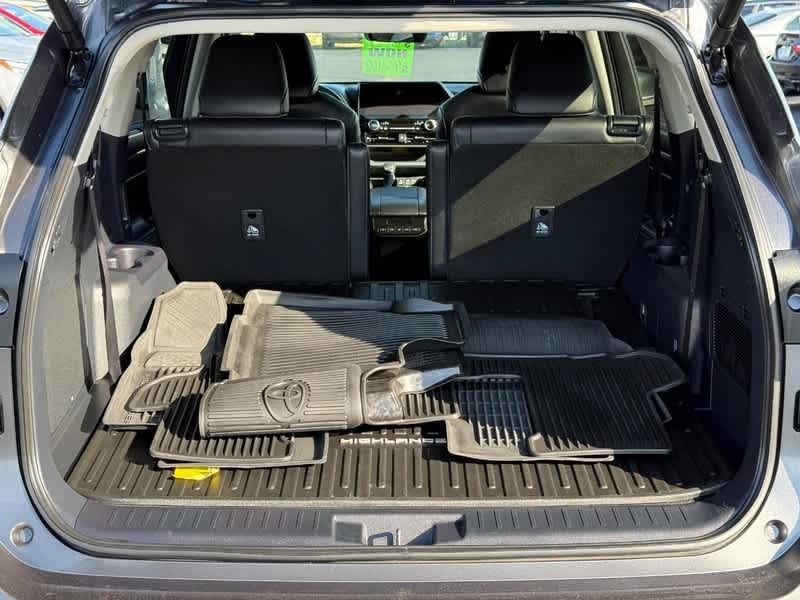 2024 Toyota Highlander Hybrid Limited AWD