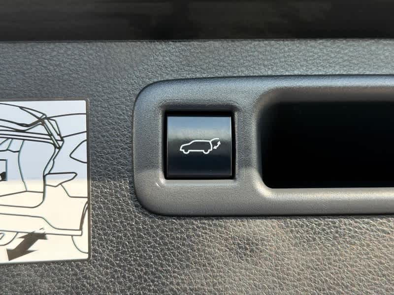 2024 Toyota Highlander Hybrid Limited AWD