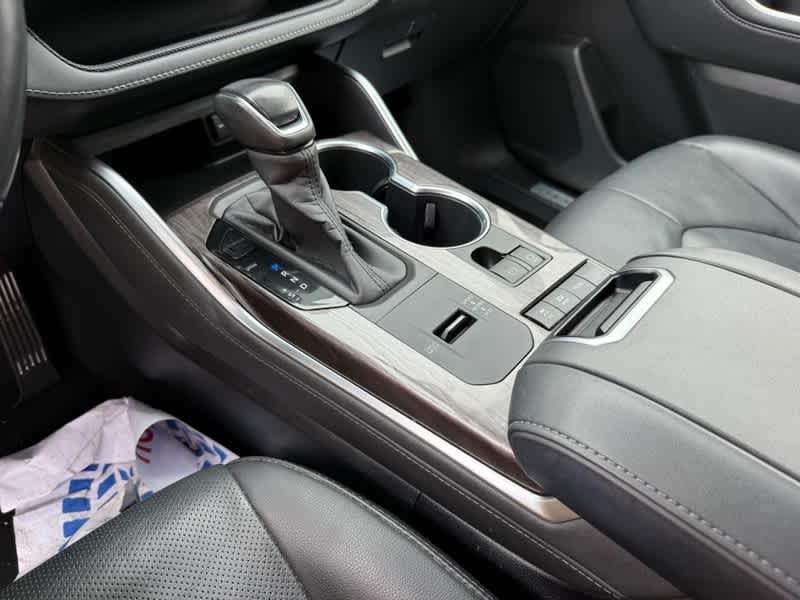 2020 Toyota Highlander Hybrid Limited AWD