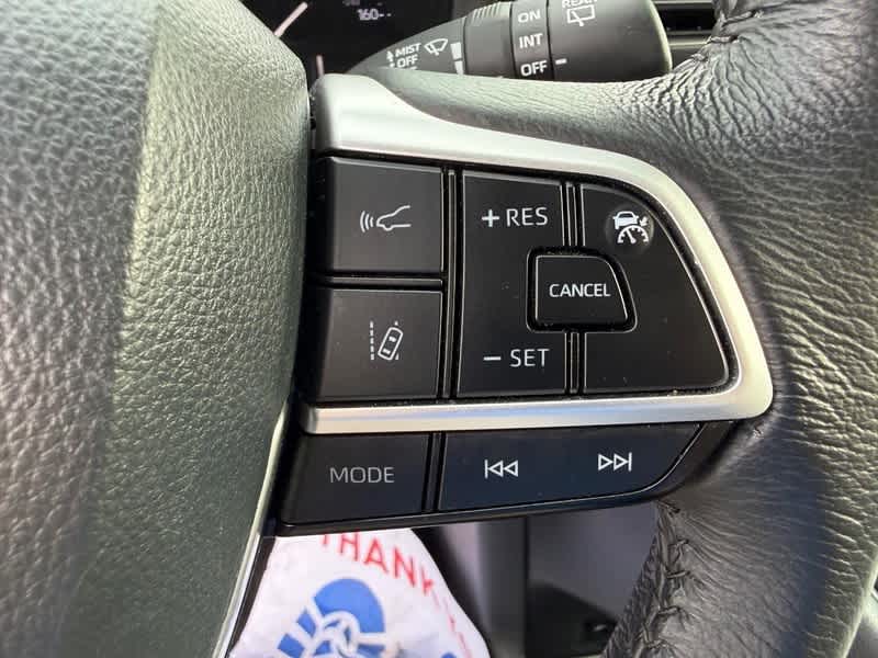 2026 Toyota Sienna XLE FWD 8-Passenger