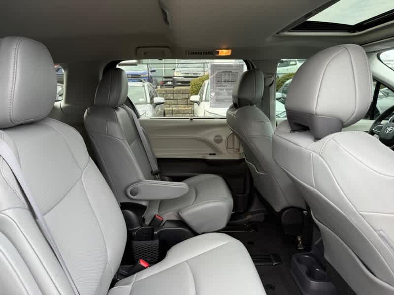 2023 Toyota Sienna XLE AWD 7-Passenger
