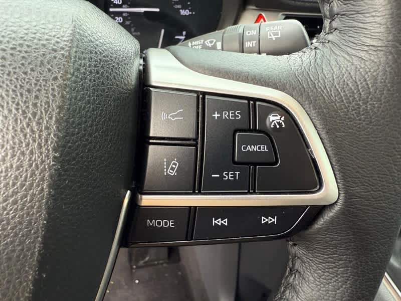 2023 Toyota Sienna XLE AWD 7-Passenger