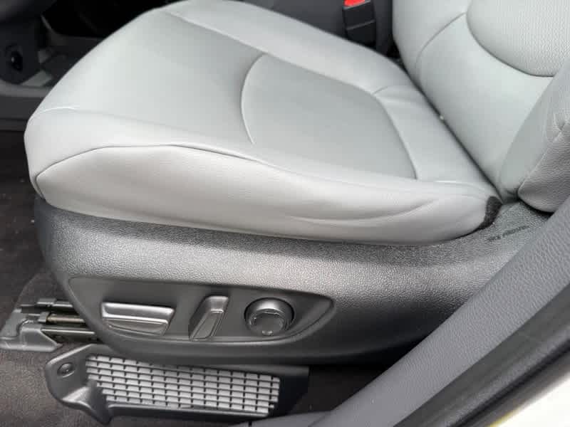 2023 Toyota Sienna XLE AWD 7-Passenger