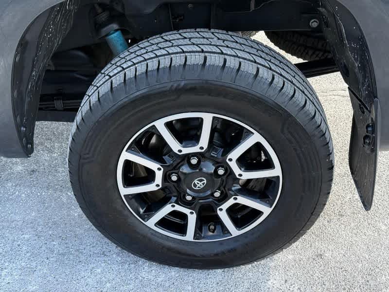 2020 Toyota Tundra Limited CrewMax 5.5 Bed 5.7L
