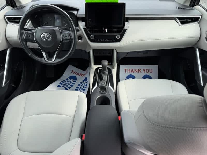 2023 Toyota Corolla Cross LE 4WD