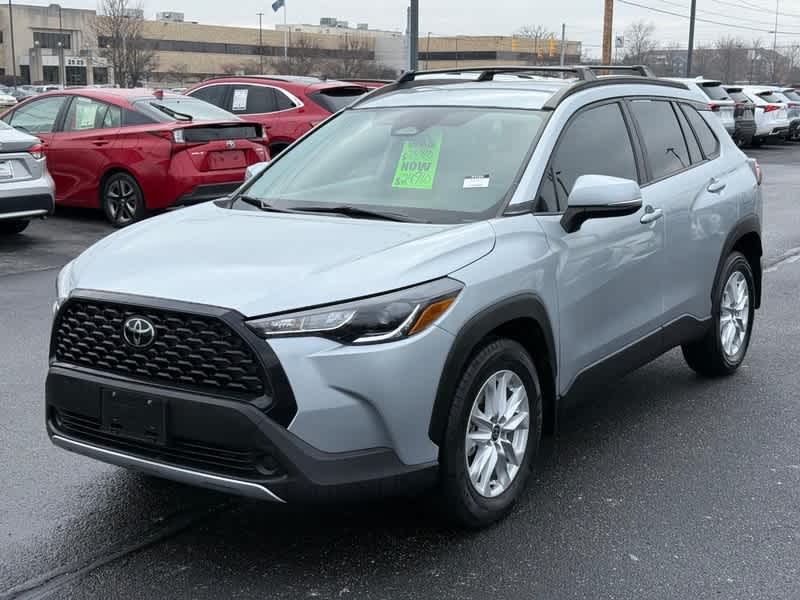 2023 Toyota Corolla Cross LE 4WD