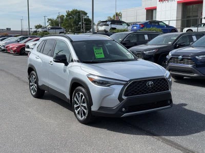2025 Toyota Corolla Cross XLE 4WD