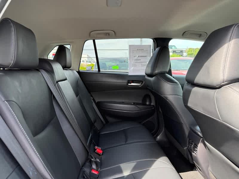 2025 Toyota Corolla Cross XLE 4WD