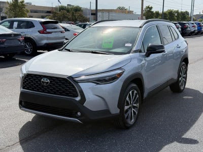 2025 Toyota Corolla Cross XLE 4WD