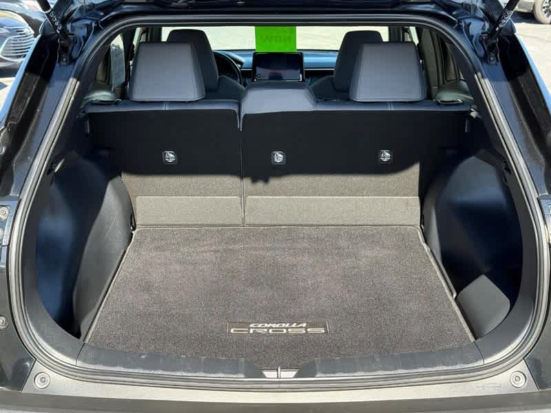 2023 Toyota Corolla Cross Hybrid SE 4WD