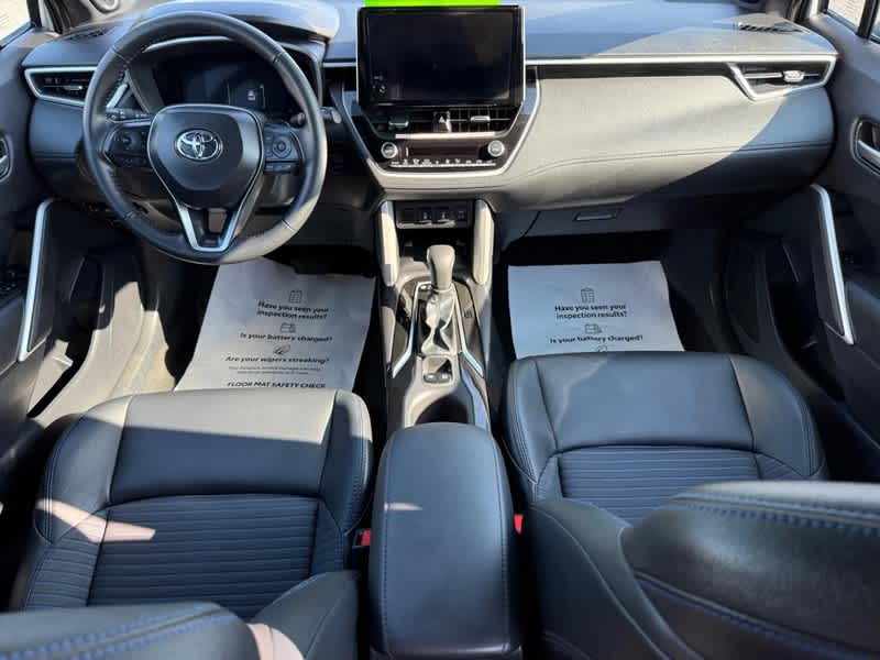 2025 Toyota Corolla Cross Hybrid XSE 4WD