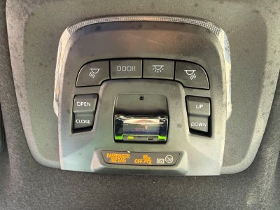 2025 Toyota Corolla Cross Hybrid XSE 4WD