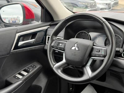 2023 Mitsubishi Outlander SE S-AWC