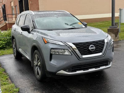 2022 Nissan Rogue AWD Platinum