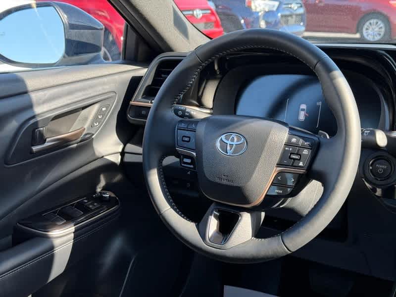2025 Toyota Crown Signia XLE AWD