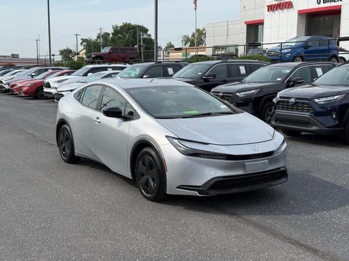 2025 Toyota Prius LE