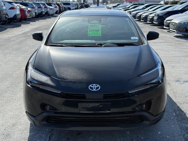 2024 Toyota Prius LE