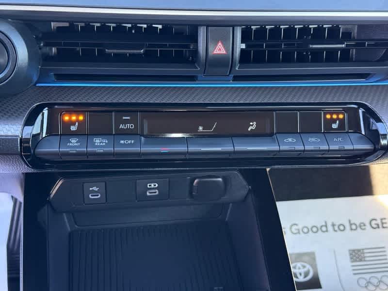 2024 Toyota Prius XLE AWD