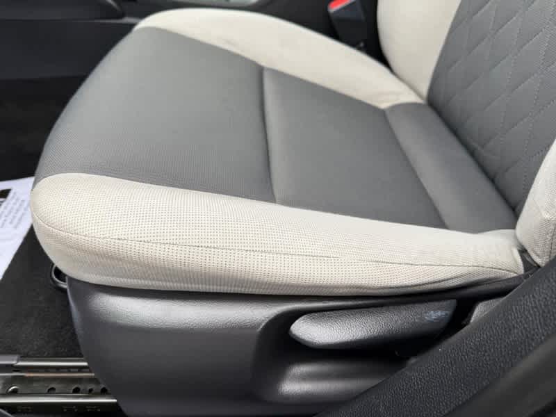 2023 Toyota Corolla Hybrid LE FWD