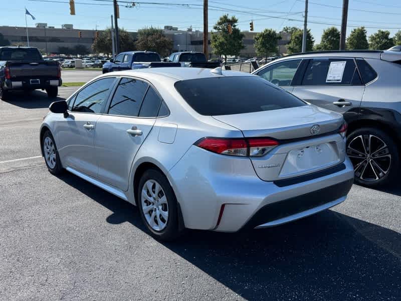 2022 Toyota Corolla LE CVT