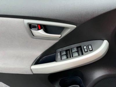 2012 Toyota Prius 5dr HB Two