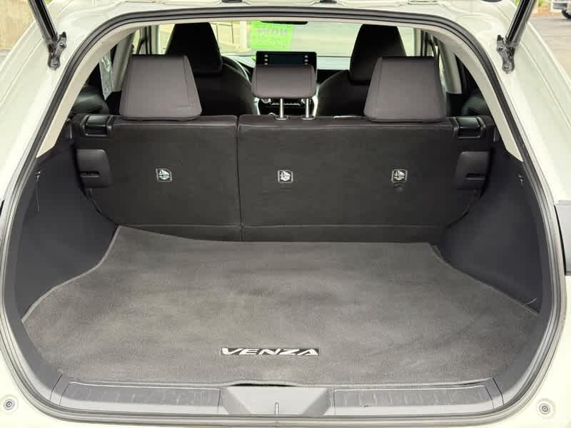 2021 Toyota Venza LE AWD