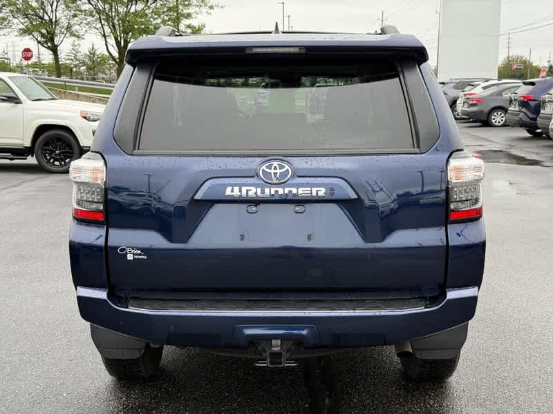 2022 Toyota 4Runner SR5 Premium 4WD