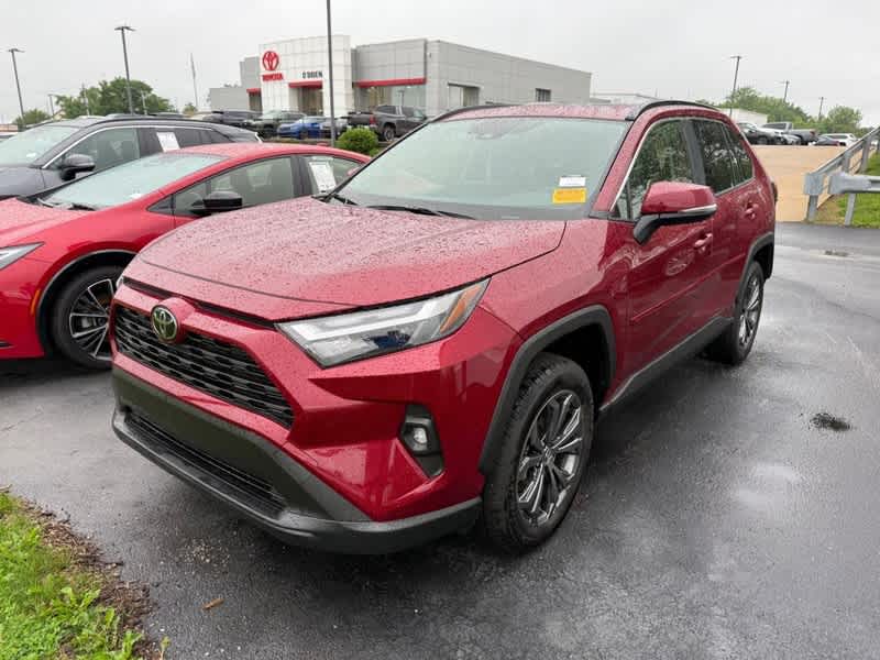2025 Toyota RAV4 Hybrid XLE Premium AWD
