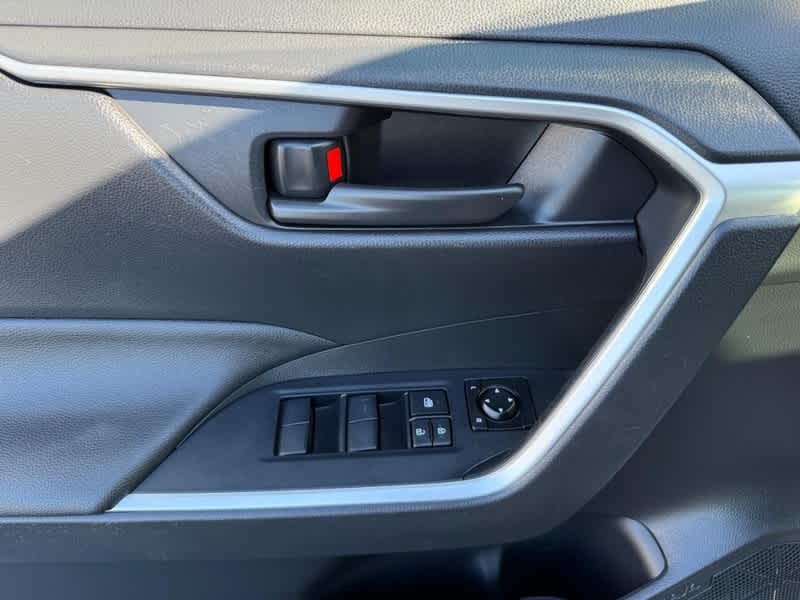 2023 Toyota RAV4 LE AWD