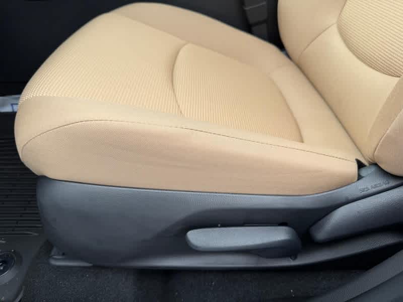 2025 Toyota RAV4 Hybrid LE AWD