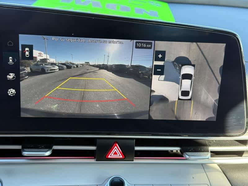 2024 Hyundai Elantra Limited IVT