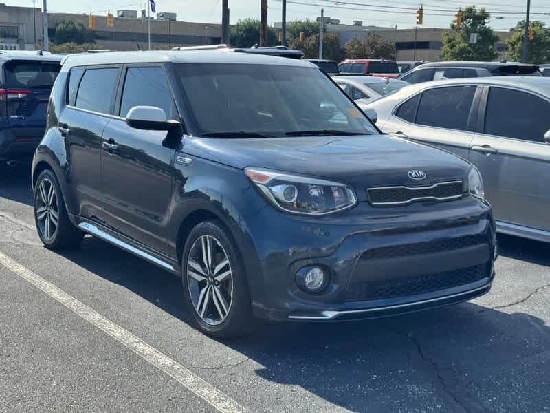 2018 Kia Soul + Auto