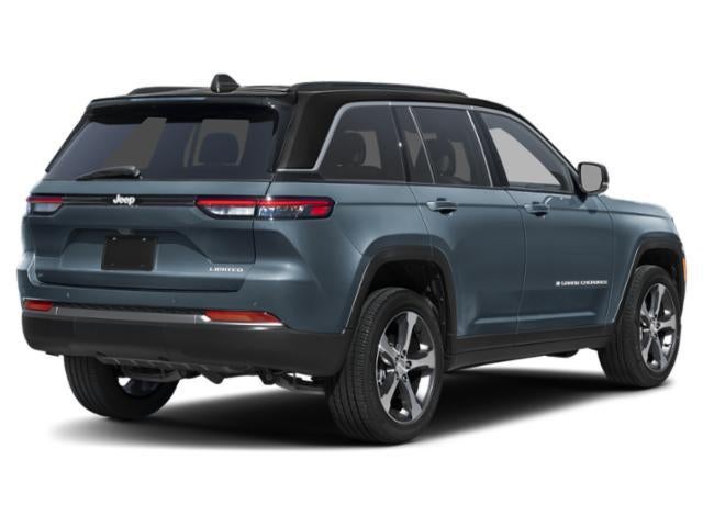 2027 Jeep Grand Cherokee Base