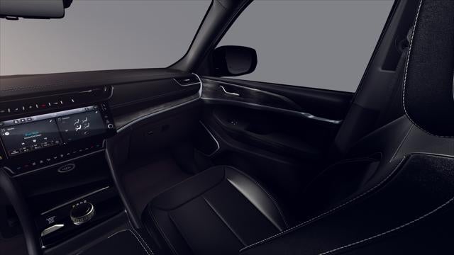 2026 Jeep Grand Cherokee Base